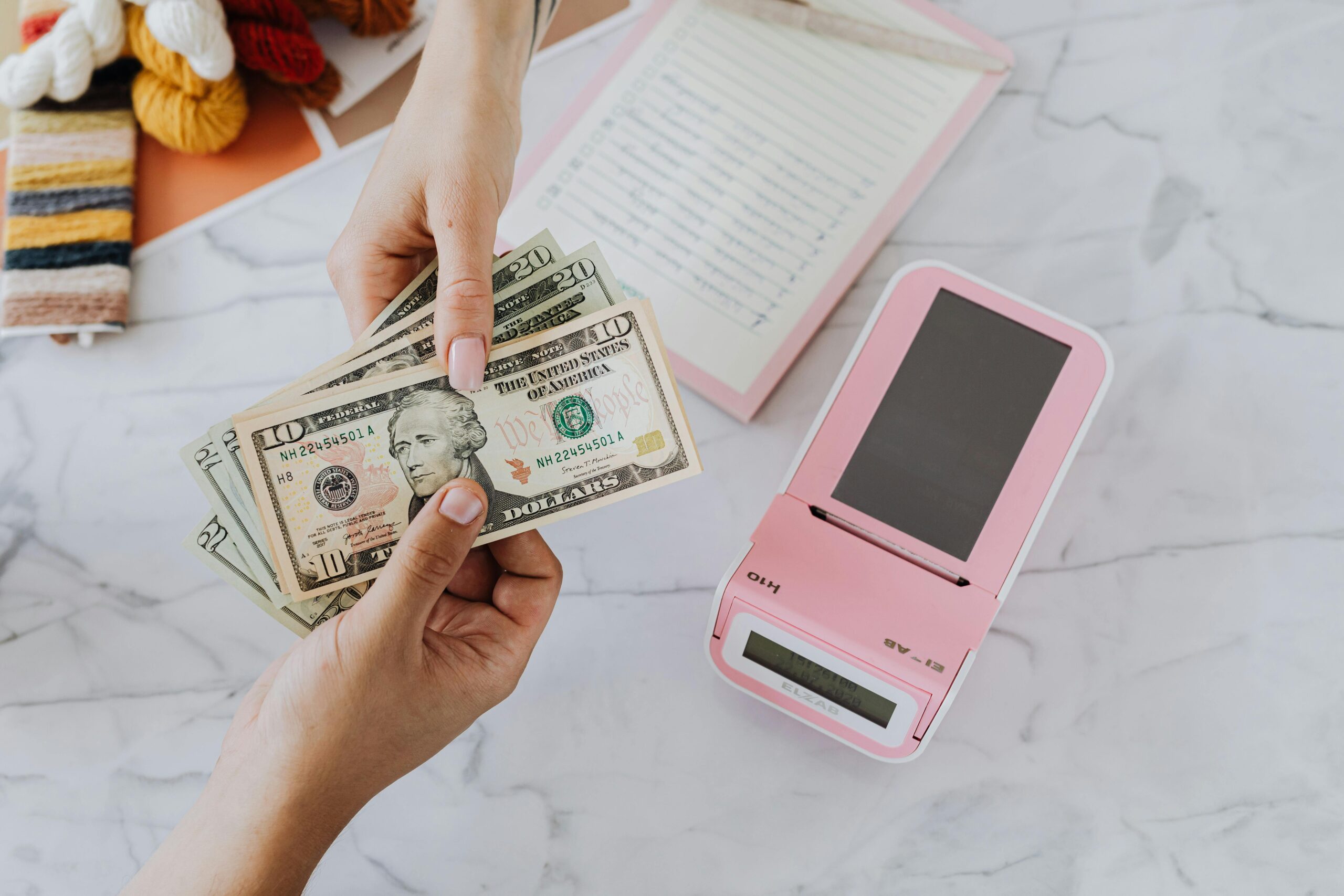 Bank Loan Officers vs. Mortgage Brokers: Key Roles, Boundaries & Collaboration in the U.S. Market-SinoLoanHub: Expert Business Loan Solutions for North American Companies